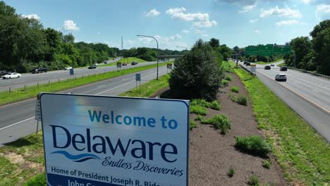 Welcome-to-Delaware-sign