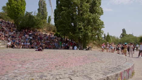 Pan-to-Historic-Open-Air-Theatre-with-Artist-and-Audience-in-Mauerpark