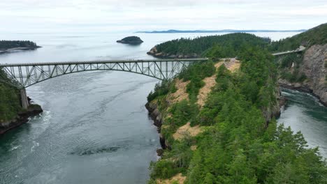 Drone-shot-of-Whidbey-Island's-Deception-Pass-State-Park