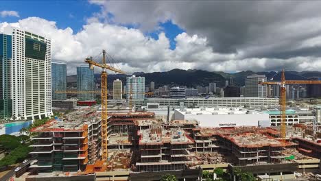 Aerial-view-of-a-revolving-crane-during-construction-at-Ala-Moana-Oahu