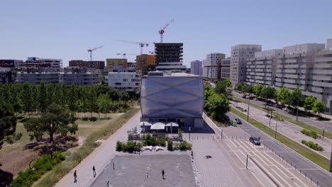Bau-Sehenswürdigkeiten-In-Der-Ferne-Luftaufnahme-Von-Montpellier,-Frankreich