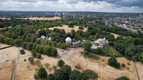 Observatorio-Real-Greenwich-Londres-Reino-Unido-Verano-Vista-Aérea-De-Drones,-Material-De-Archivo-4k