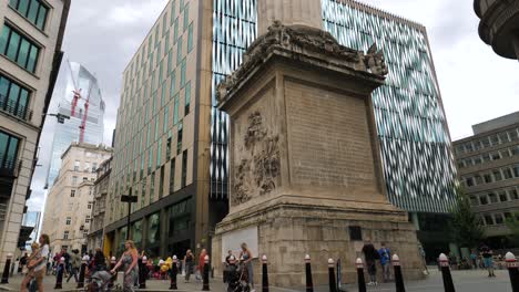 City-Of-London-England-September-2022-Aufnahme-Des-Fire-Of-London-Monument