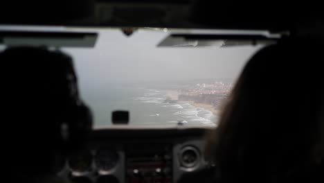 Sobrevolando-La-Costa-De-Portugal-En-Avion
