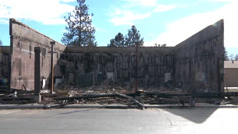 Camp-Fire-Aftermath-Burned-Retail-Building-Wide-Shot