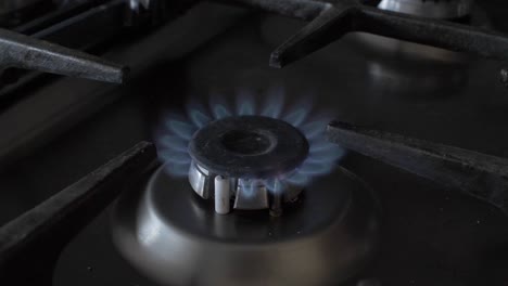 Blue-Flames-Of-A-Gas-from-Small-Ring-on-a-Gas-Cooker