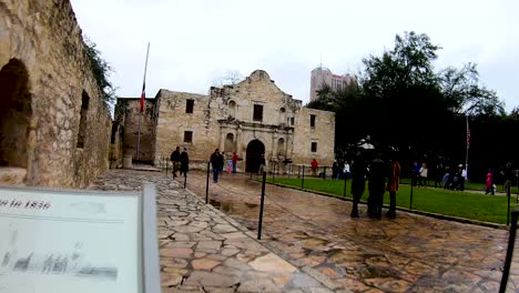 En-1835-Hubo-13-Dias-De-Asedio-Y-Azote-En-El-Alamo-En-San-Antonio-Texas,-Una-Batalla-Brutal-En-La-Lucha-Por-La-Independencia-De-Texas