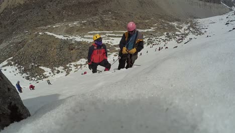 Montañeros-Del-Himalaya-En-El-Pico-Del-Himalaya