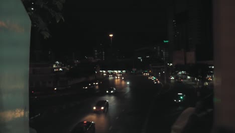 Time-lapse-of-the-cars-at-the-victory-monument-in-Bangkok