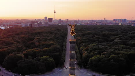 Berlin-Victory-Column-Aerial-view-at-sunrise,-Berlin,-Germany