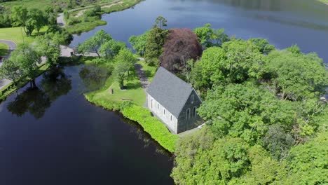 Gougane-Barra-is-one-of-the-most-special-places-in-West-Cork-Ireland