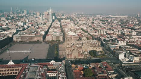Aerial-viiew-of-impressive-mexico-city-zocalo-and-near-buildings