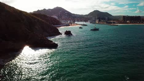 Rising-aerial-shot-of-the-port-of-Cabo-San-Lucas