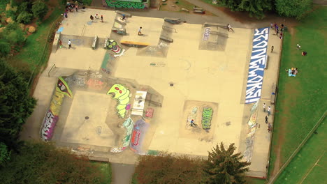 Aerial-view-of-skaters-and-BMX-riders-at-a-skatepark-in-North-Vancouver