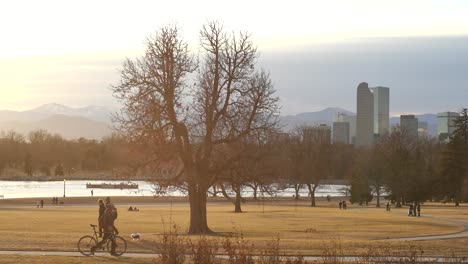 Denver-skyline-view-from-the-City-Park-in-winter