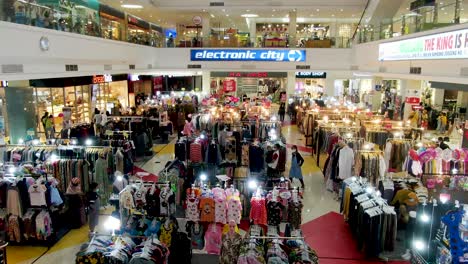 Crowded-shopping-center-in-Magelang,-Indonesia,-interior-aerial-view
