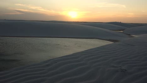 Idyllic-Evening-Sunset-at-Freshwater-Lagoons-at-Sand-Dunes-of-Brazil