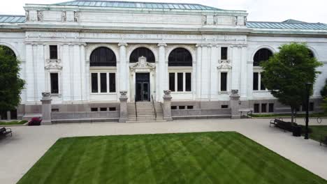 Sucursal-Principal-De-La-Biblioteca-Columbus-Ohio-En-El-Centro