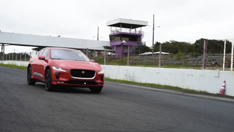 Jaguar-I-Pace-at-the-test-drive-event-ELECTRIC-CAR-ON-RACE-TRACK