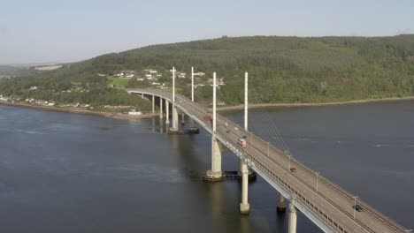Luftaufnahme-Der-Kessock-Bridge-An-Einem-Sonnigen-Tag,-Inverness,-Schottland