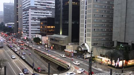 Wolkenkratzer-Und-Gebäude-Rund-Um-Die-Paulista-Avenue,-Finanzzentrum-Von-Sao-Paulo