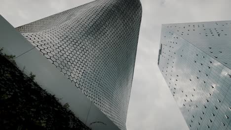 Soumaya-Museum-and-skyscrapers--in-Mexico-City,-CDMX