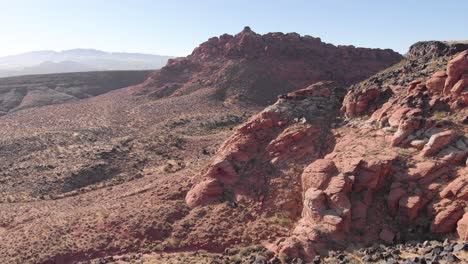 Rote-Felsen-Im-Süden-Von-Utah-4k-Drohne-Luftbild