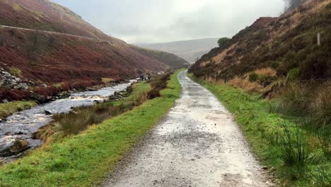 Very-wet-day-on-the-Derbyshire-Moors-England