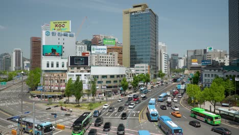 Cars-Traffic-Jam-on-Sejong-daero-next-to-Seoul-Station-viewed-from-Seoullo-7017-skygarden-with-picturesque-city-panorama