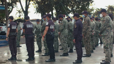 Philippine-National-Police-officers-attend-a-flag-ceremony-amidst-a-pandemic