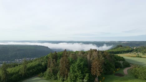 Cochem,-Rhineland-Palatinate-hidden-within-a-gigantic-river-valley-at-sunrise