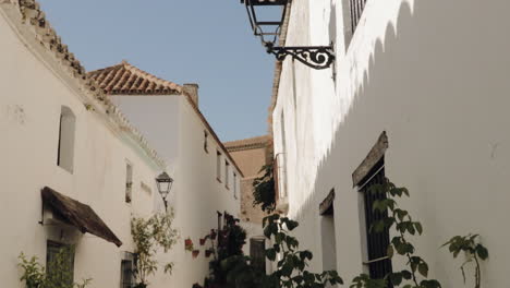 Old-narrow-street-view-in-Castillo-de-Castellar-de-la-Frontera-Spain