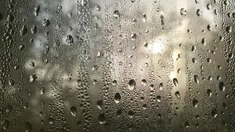 Wassertropfen-Auf-Fensterglas