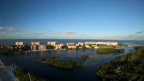 Aerial-footage-of-the-coast-line-in-south-Florida