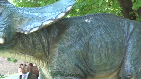 Realistic-tricheraptus-dinosaur-in-park