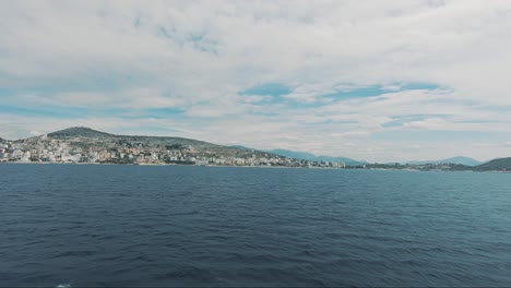 Von-Sarande-Albanien-Nach-Korfu,-Mit-Dem-Boot,-Filmische-Orte