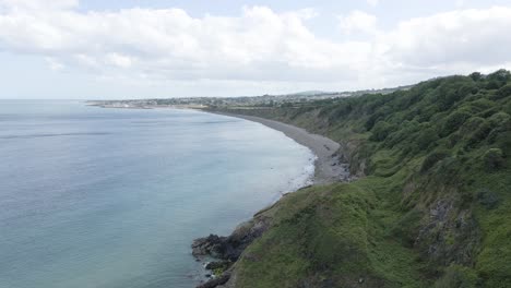 Lush-Coastal-Mountains-And-Irish-Sea-With-A-View-Of-Greystones-South-Beach-And-Town-In-Wicklow,-Ireland
