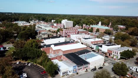 Aerial-Zoom-into-Tarboro-NC,-Tarboro-North-Carolina,-Hometown-USA,-Small-Town-America