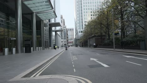 Quiet-empty-road-in-Canary-Wharf-London-lockdown-restrictions-covid-19