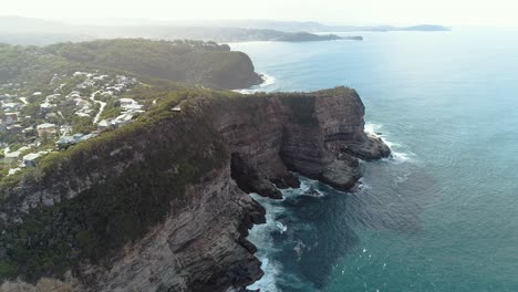 Tracking-aerial-shot-of-the-East-Australian-coastline