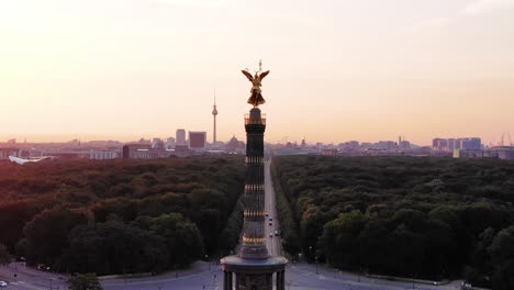 Berlin-Victory-Column-Aerial-view-at-sunrise,-Berlin,-Germany