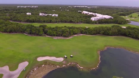 observe-from-the-heights-the-beautiful-golf-course-of-Bahia-Principe-in-Quintana-Roo,-invites-you-to-do-sports