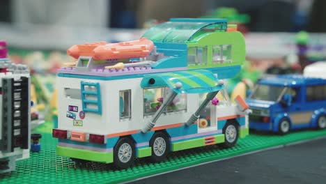 LEGO-build-of-a-caravan-on-holiday-|-SLOWMOTION