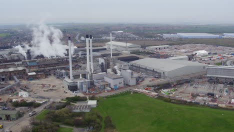 Wide-Aerial-view-of-DS-Smith,-Kemsley-Paper-Mill,-in-Kemsley,-Kent,-UK