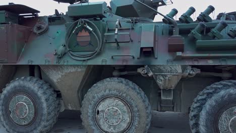 Moderno-Vehículo-De-Combate,-Transporte-Blindado-De-Personal-Pandur-En-Exhibición-Por-Las-Fuerzas-Armadas-Eslovenas