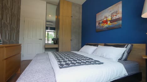 Schönes-Blaues-Heimdekorations-Schlafzimmer