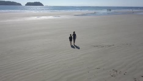 walking-on-the-beach-in-Costa-Rica