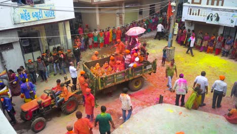 Visarjan-in-Ganesh-Festival-of-India
