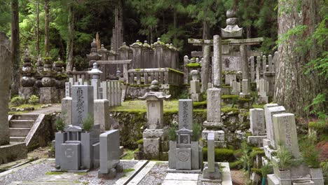 Old-historical-Cemetery-Oku-no-In-with-tombstones,-located-in-Koyasan---a-small-town-in-Japans-prefecture-Wakayama