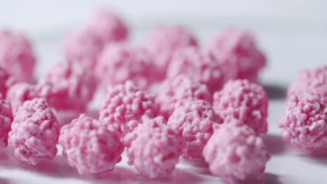 Close-up-shot-of-pink-particles-with-shallow-depth-of-field